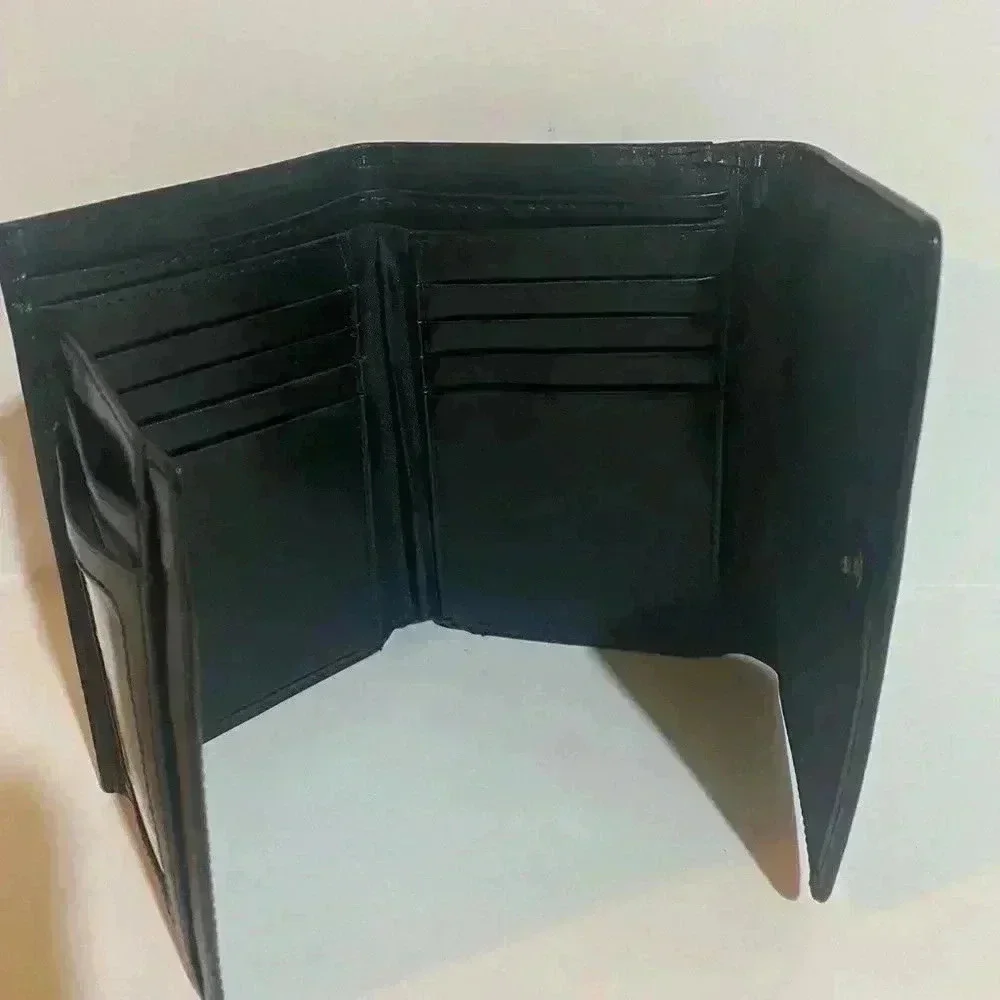 Fossil unisex black leather wallet